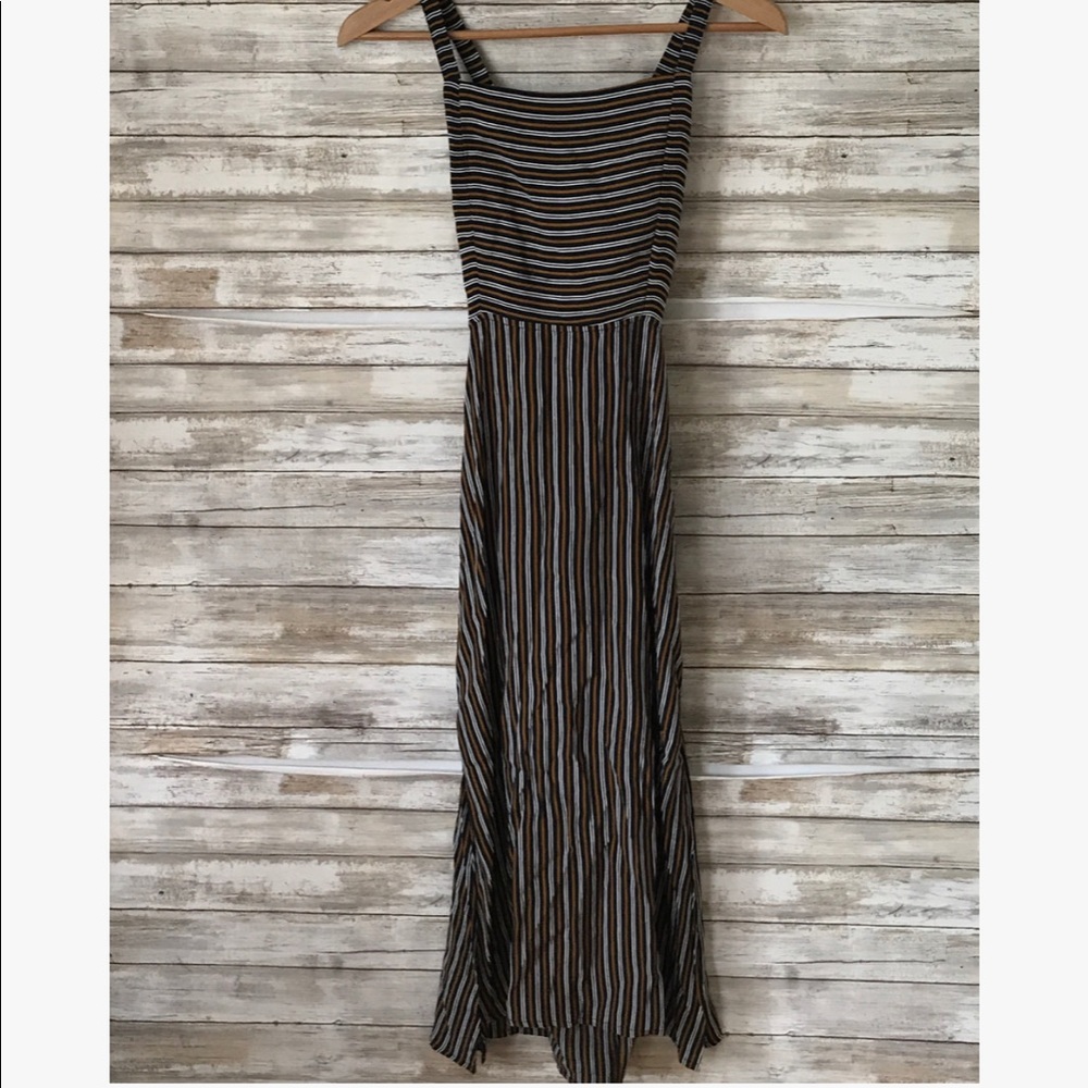 Faithful the Brand Katergo Tie Back Midi Dress - Picture 6 of 8